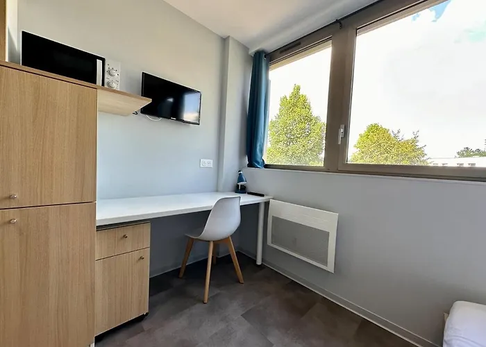 65 Renove Et Equipe - Nancy Brabois Proche Chru,cesi,fac * 旺德夫尔莱南锡